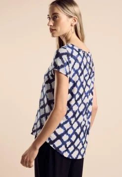 Bedrucktes T-Shirt