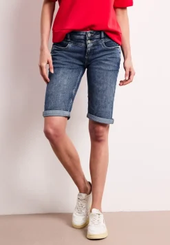 Bermuda Jeans