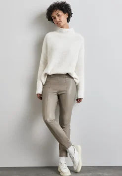 Beschichtete Hose