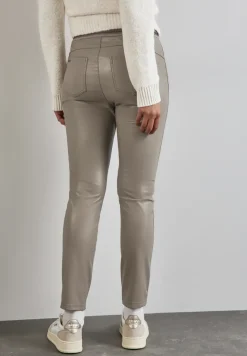 Beschichtete Hose