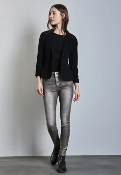 Beschichtete Jeans