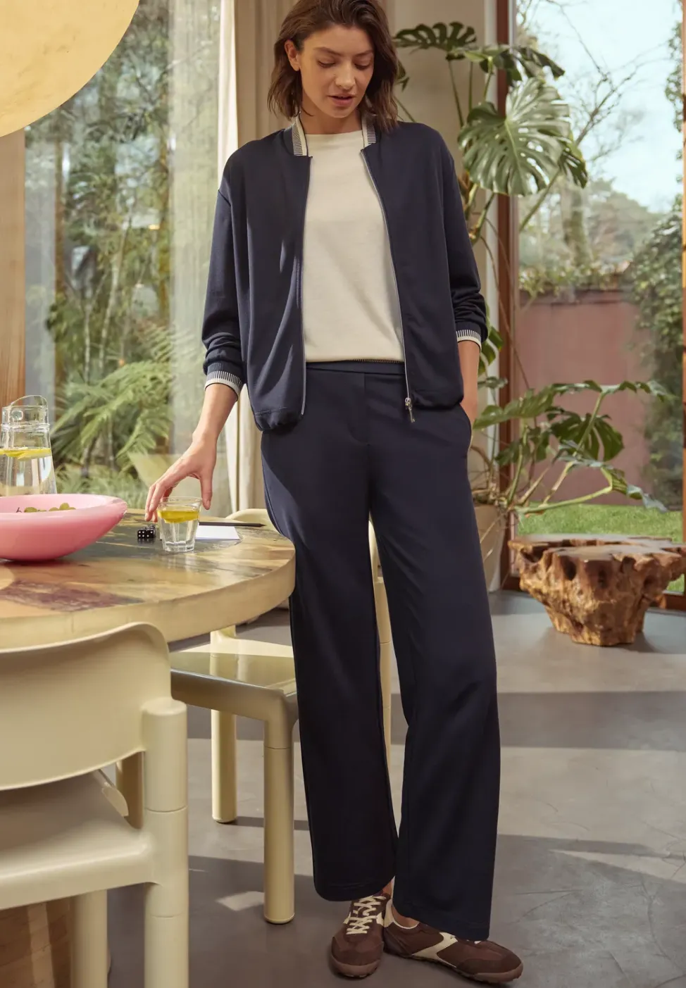 Blouson aus Jersey mit Knontrastdetails