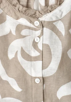Bluse aus Leinenmix mit Rüschen