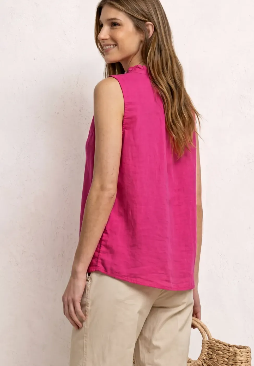 Bluse aus Leinenmix mit Rüschen