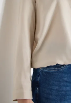 Bluse in Unifarbe