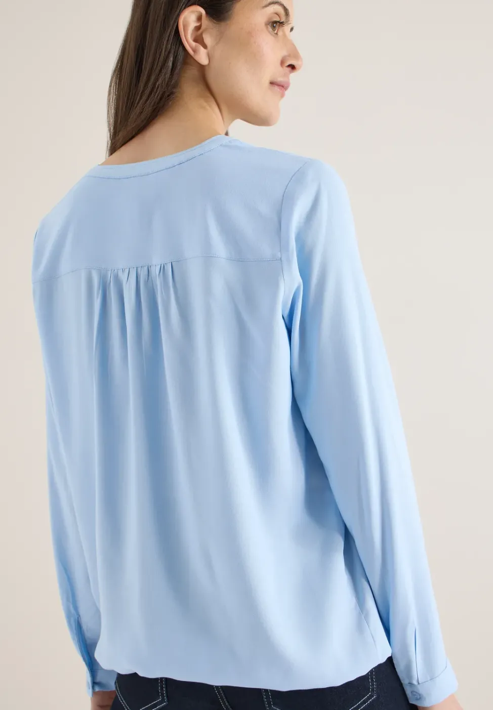 Bluse in Unifarbe