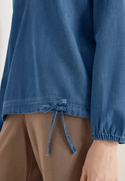 Bluse mit Elastiksaum
