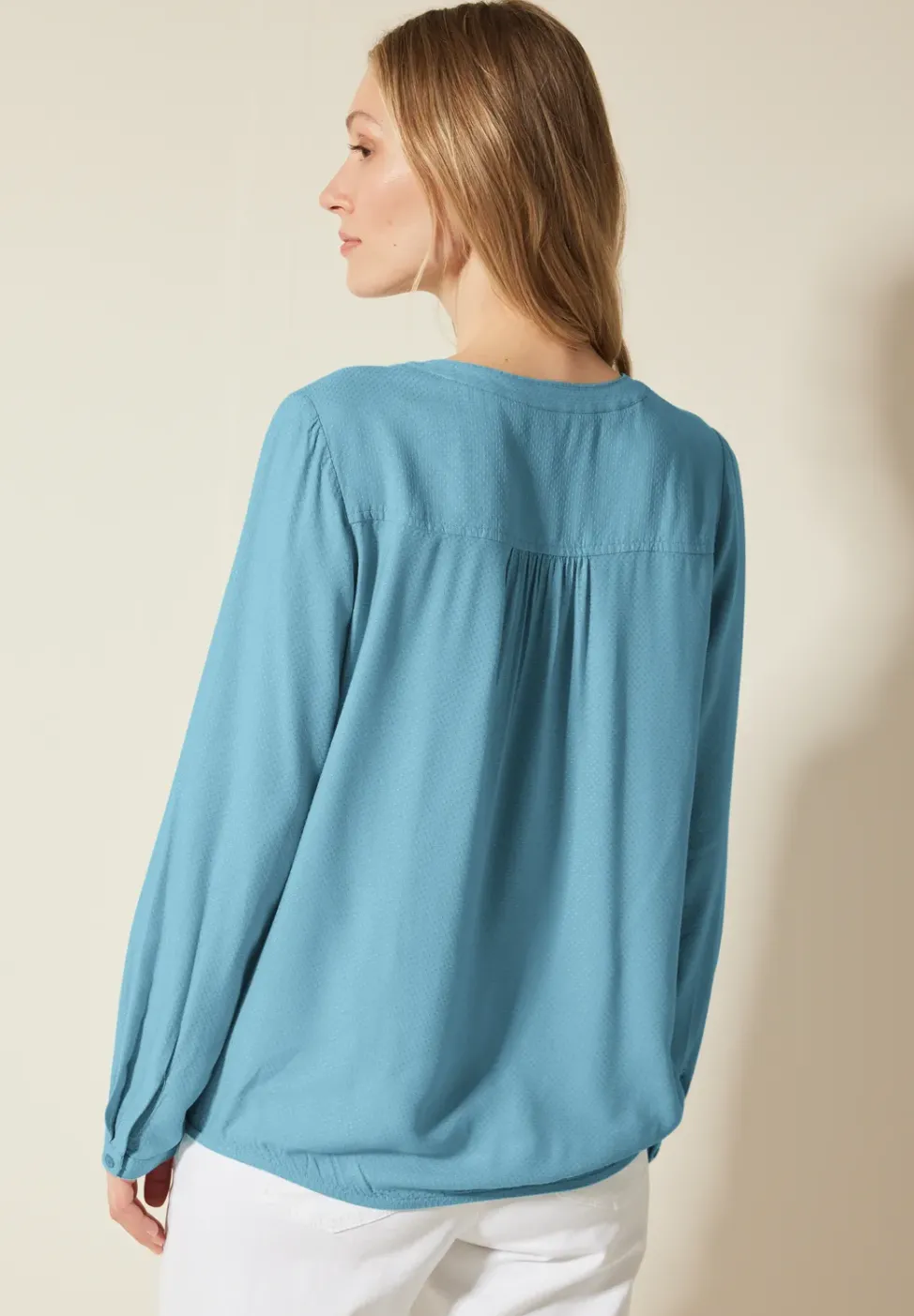 Bluse mit elastischem Saum