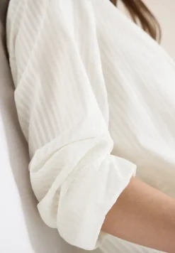 Bluse mit Hemdkragen und Streifen