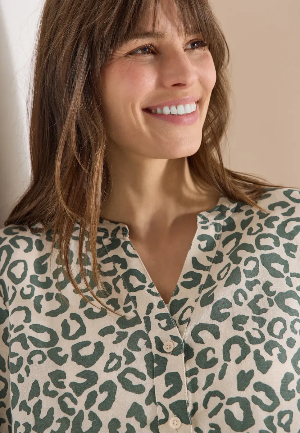 Bluse mit Leo-Muster aus Leinenmix