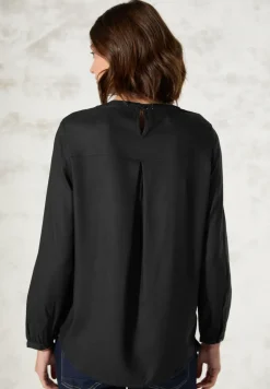 Bluse mit Schmucksteinen