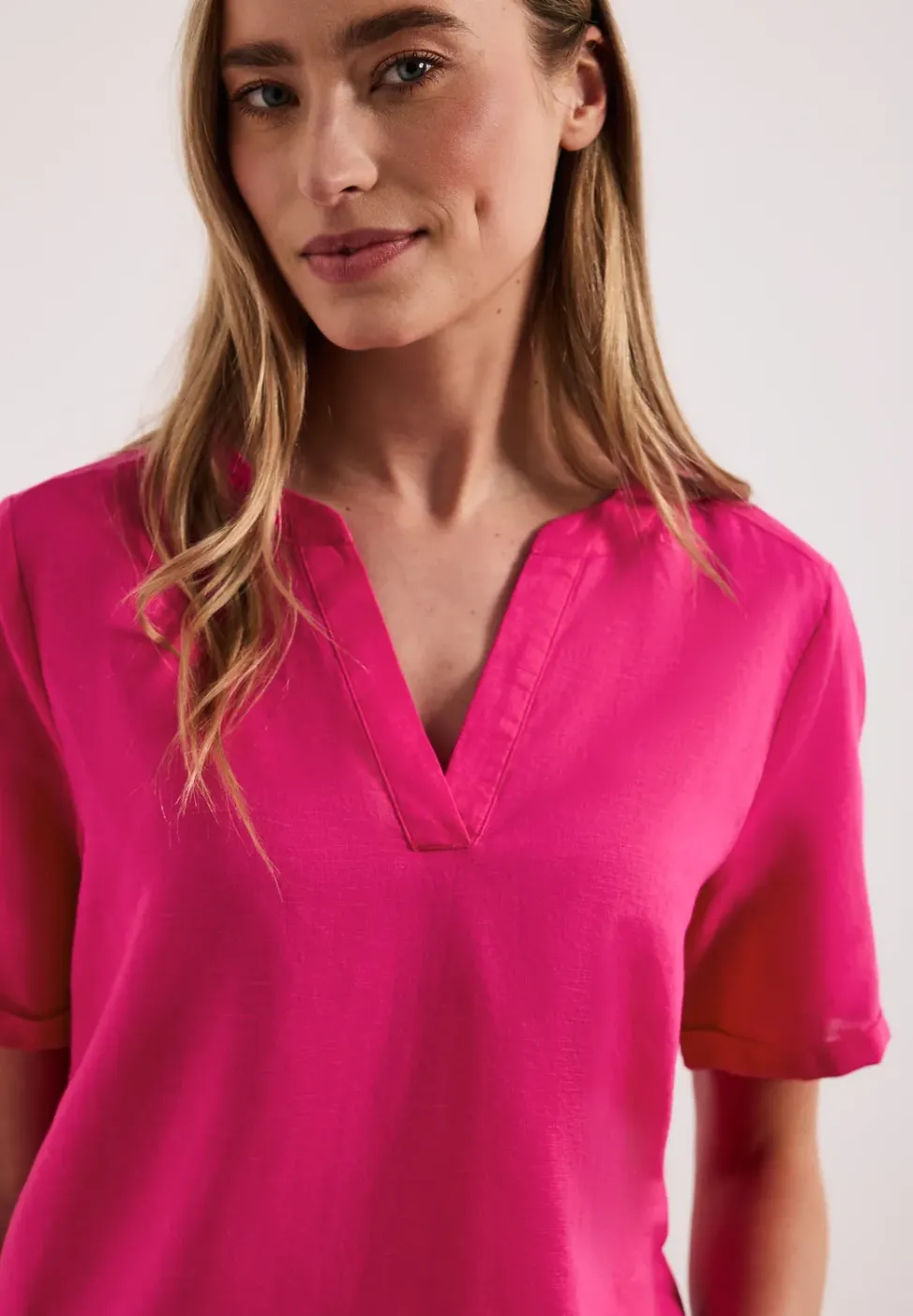Bluse mit Split Neck aus Leinenmix