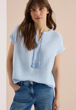 Bluse mit Split Neck aus Musselinstoff