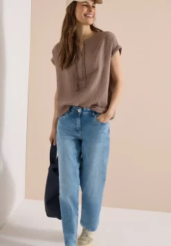 Bluse mit Split Neck aus Musselinstoff