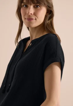 Bluse mit Split Neck aus Musselinstoff