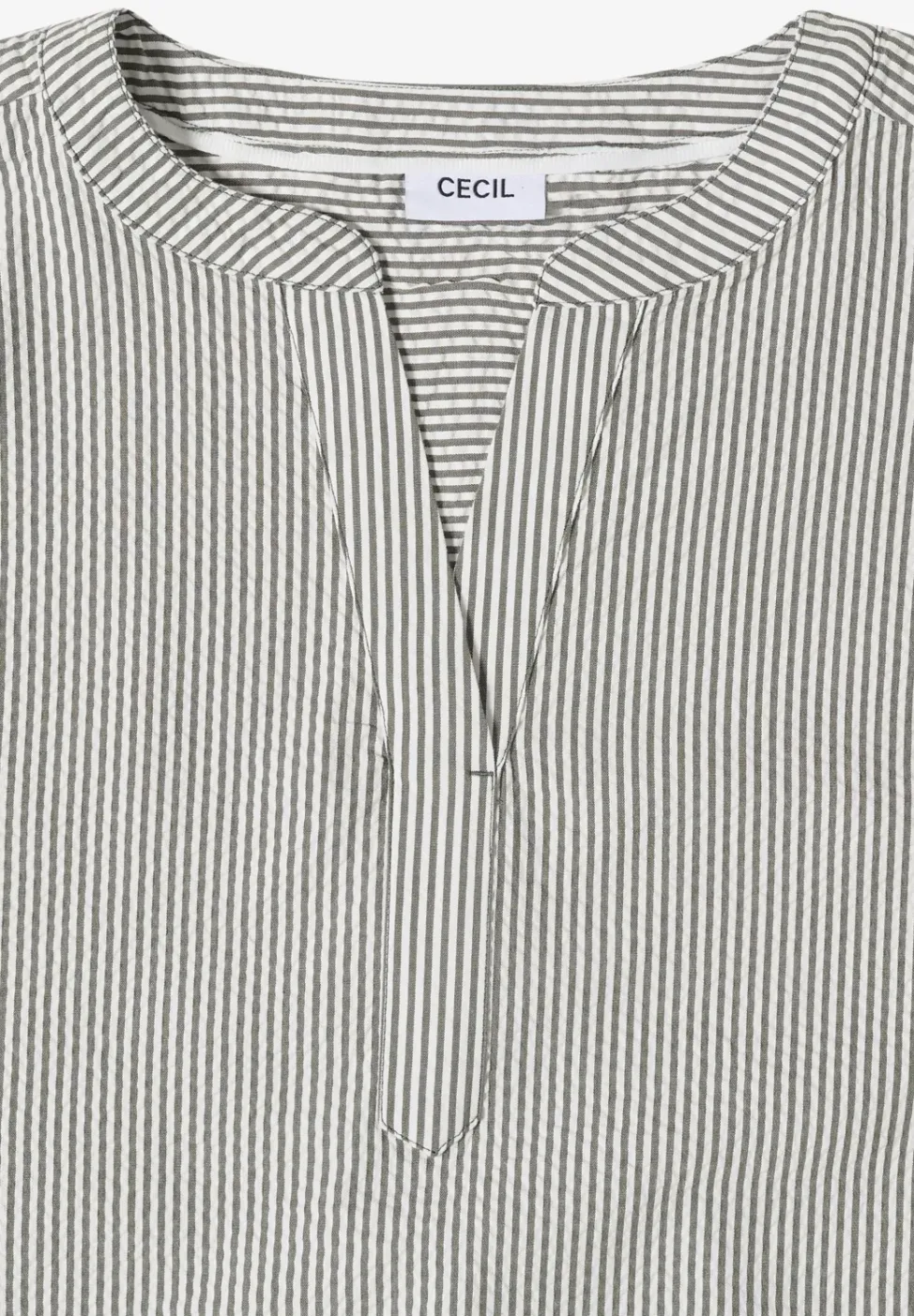 Bluse mit Split Neck in Seersuckerqualität