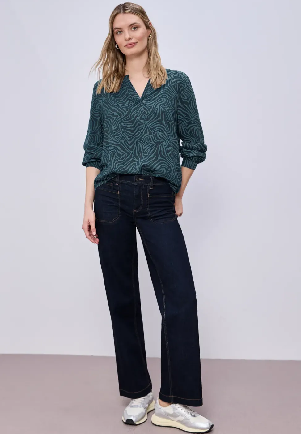 Bluse mit Split Neck und Grafikprint