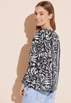Bluse im Mustermix