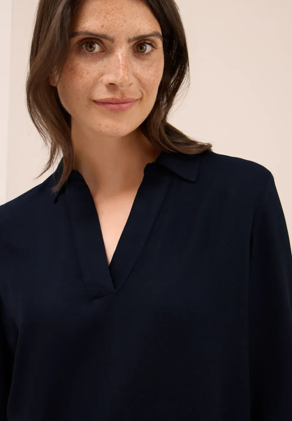Bluse in Unifarbe