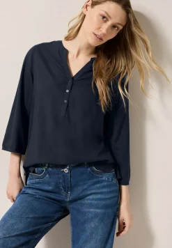 Bluse in Unifarbe