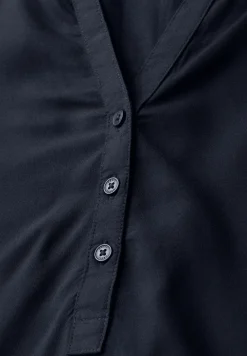Bluse in Unifarbe