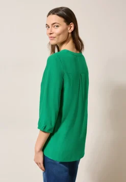 Bluse in Unifarbe