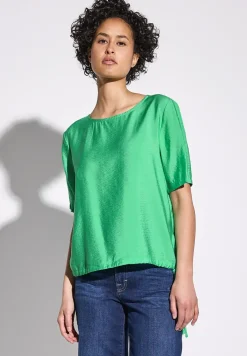 Bluse in Unifarbe