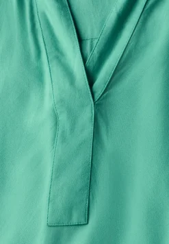 Bluse in Unifarbe