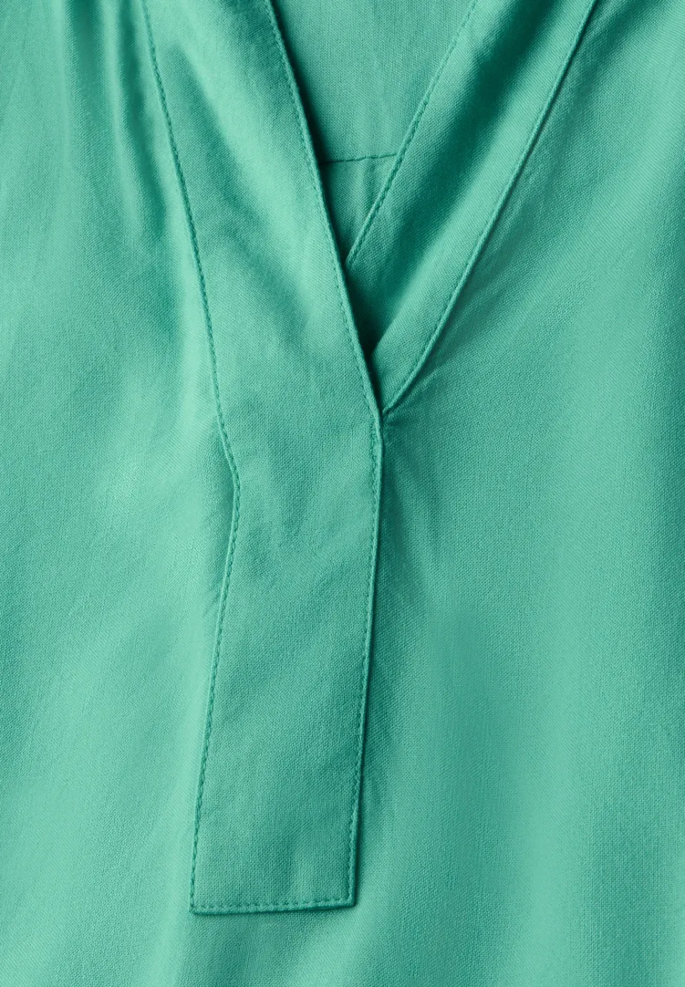 Bluse in Unifarbe