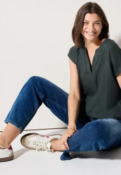 Bluse in Unifarbe