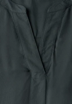 Bluse in Unifarbe