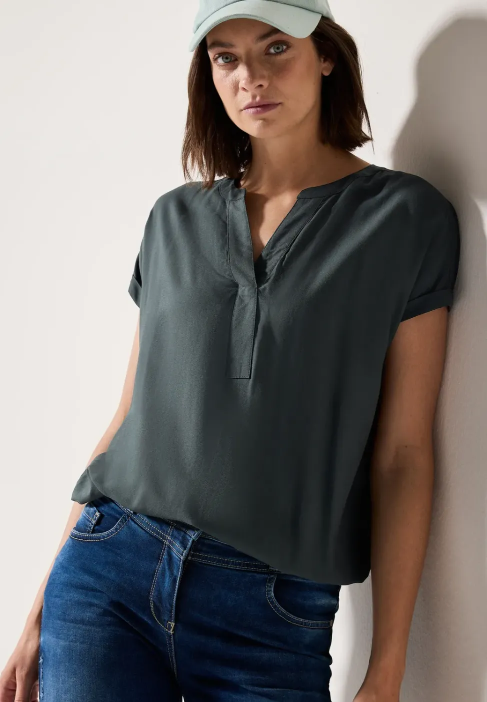 Bluse in Unifarbe