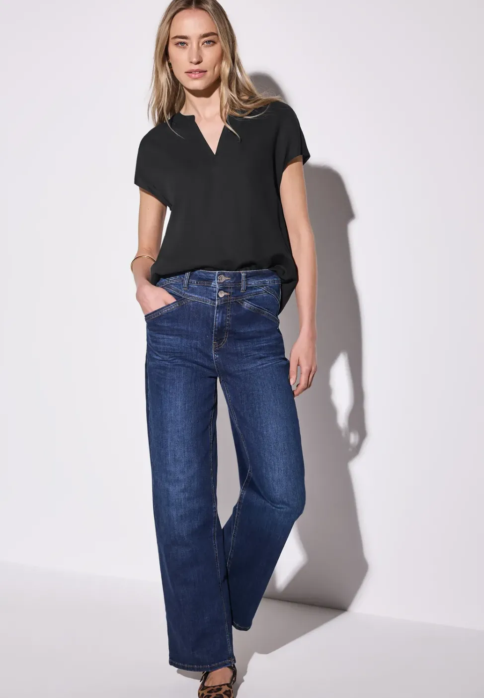 Bluse in Unifarbe