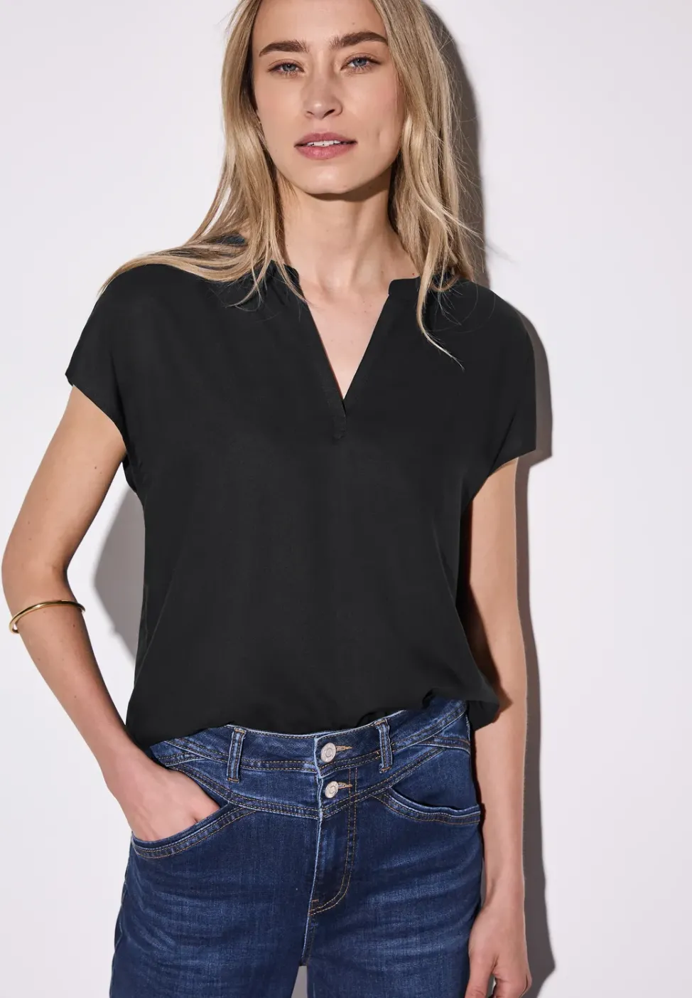 Bluse in Unifarbe