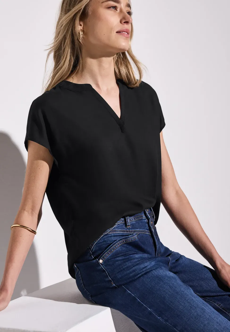 Bluse in Unifarbe