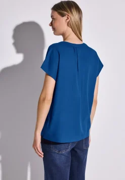 Bluse in Unifarbe