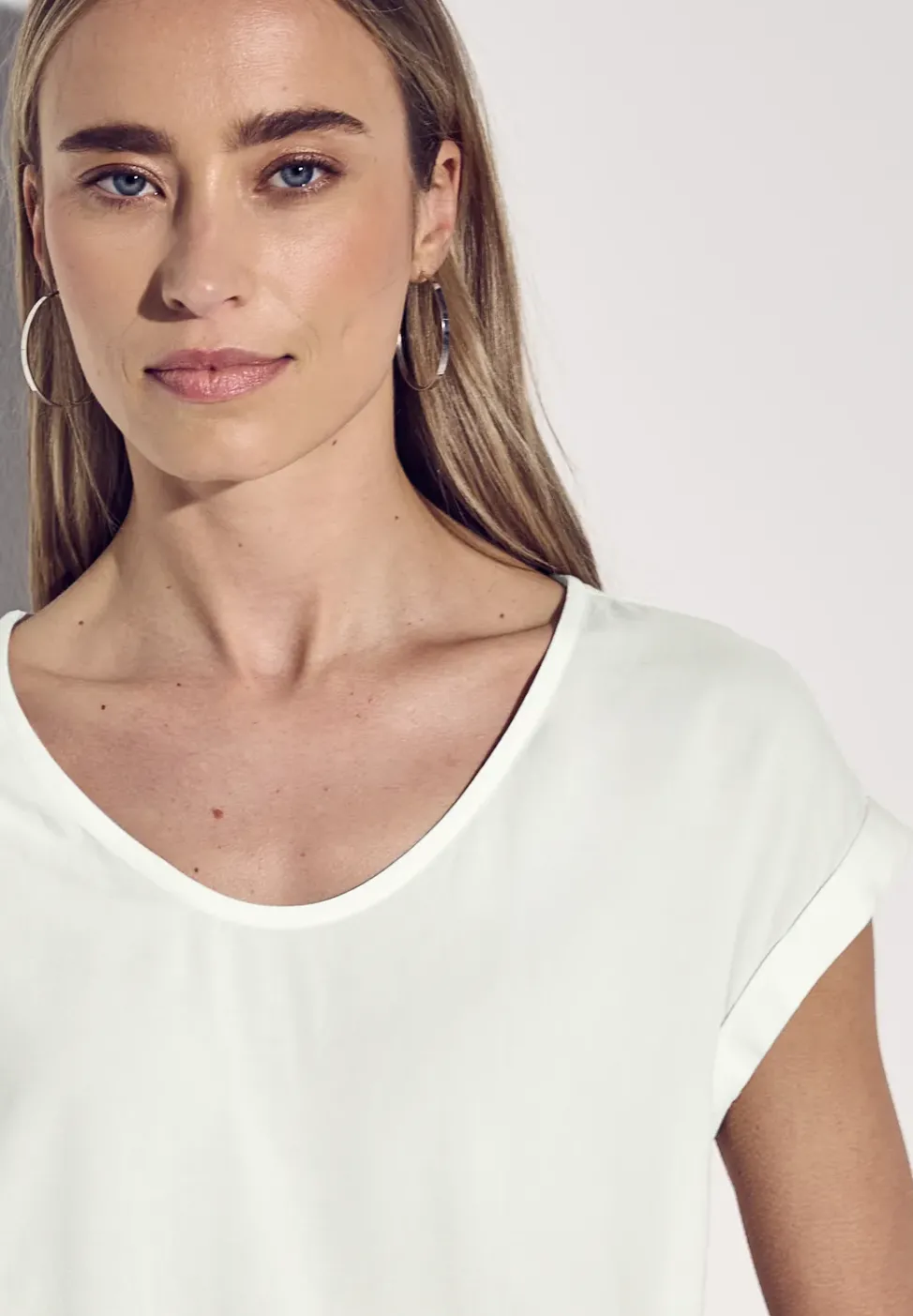 Bluse in Unifarbe