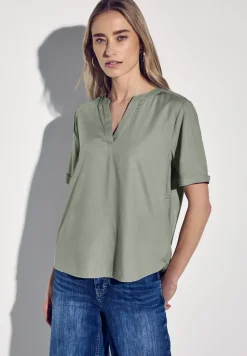 Bluse in Unifarbe