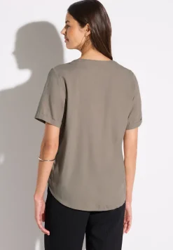 Bluse in Unifarbe
