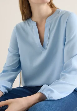 Bluse in Unifarbe