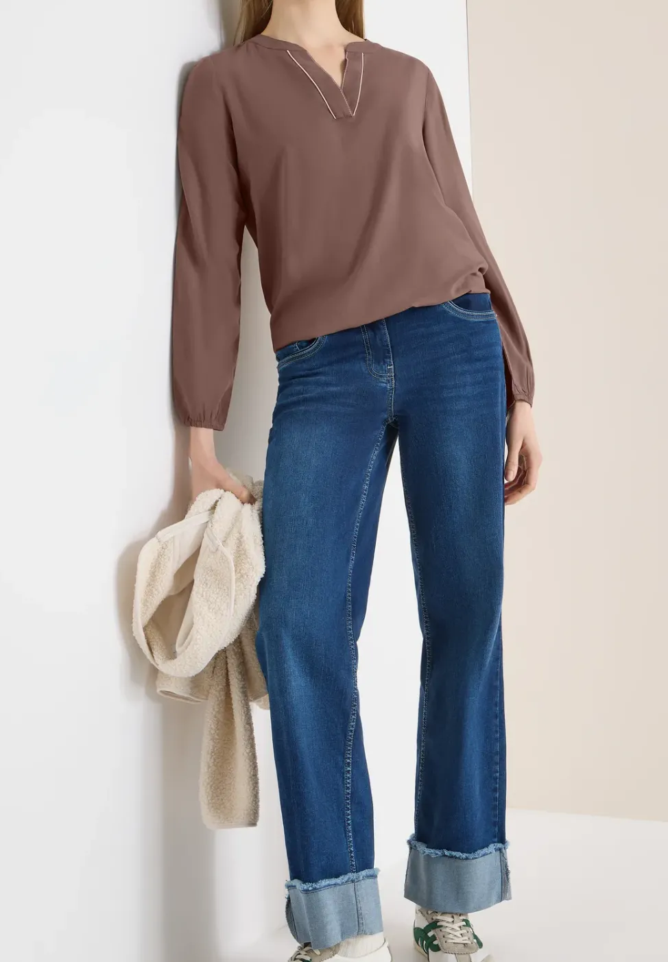 Bluse in Unifarbe