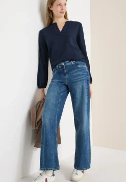 Bluse in Unifarbe
