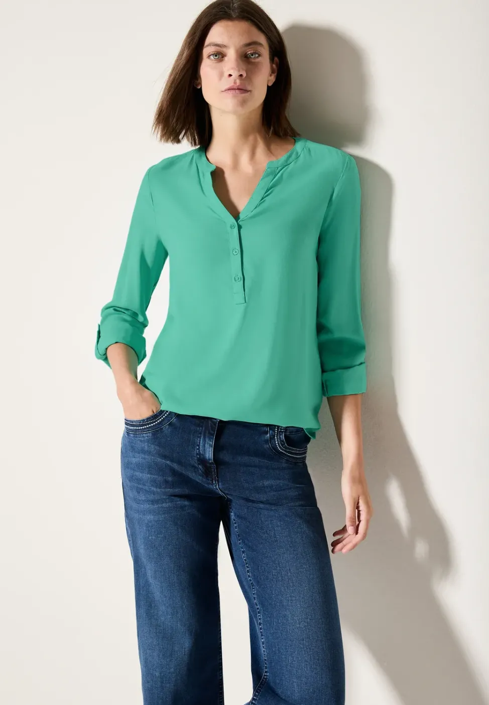 Bluse in Unifarbe