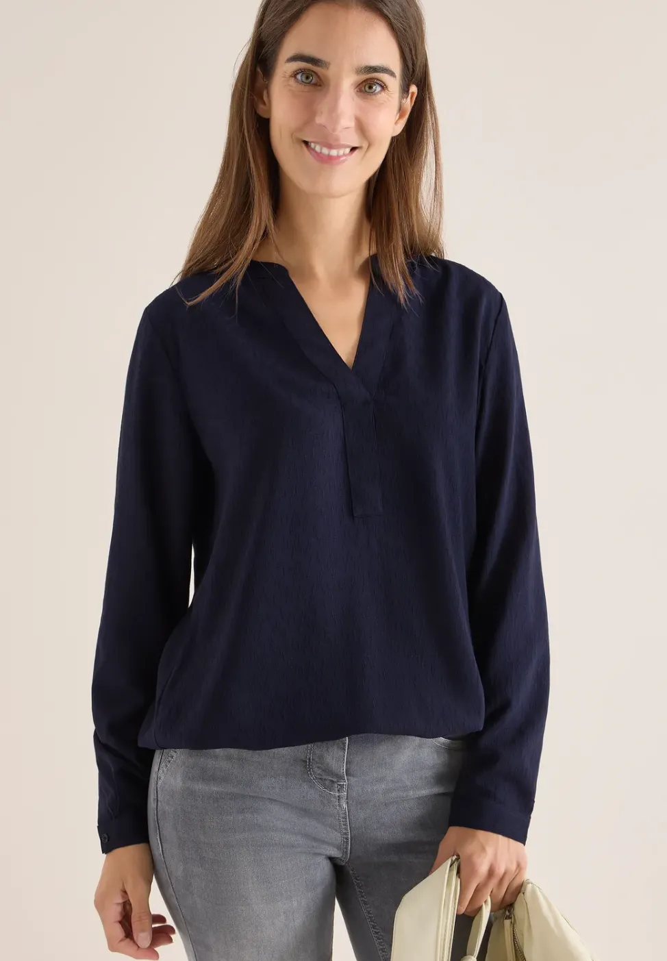 Bluse in Unifarbe