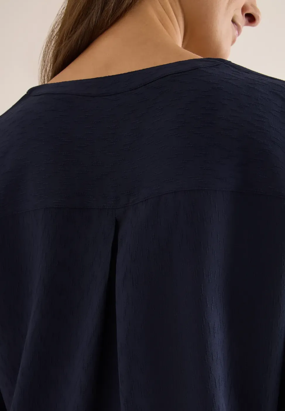 Bluse in Unifarbe