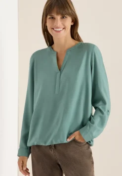 Bluse in Unifarbe