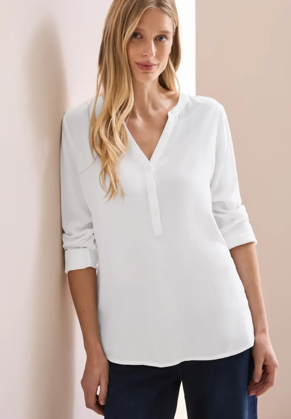 Bluse in Unifarbe