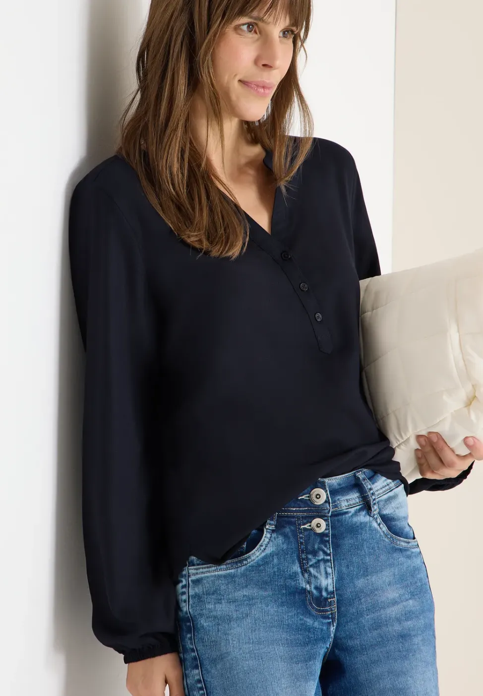 Bluse in Unifarbe