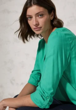 Bluse in Unifarbe
