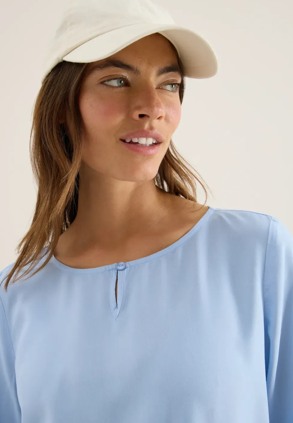 Bluse in Unifarbe